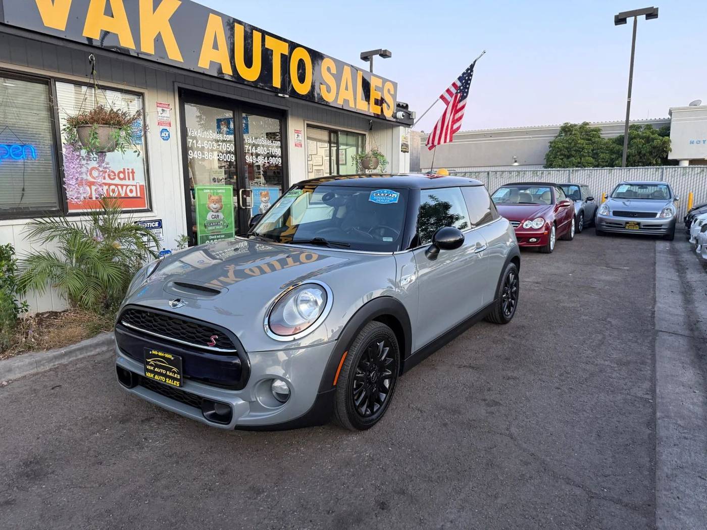 2016 MINI Hardtop Cooper S — Hatchback — 117,316 mi — Huntington Beach, CA