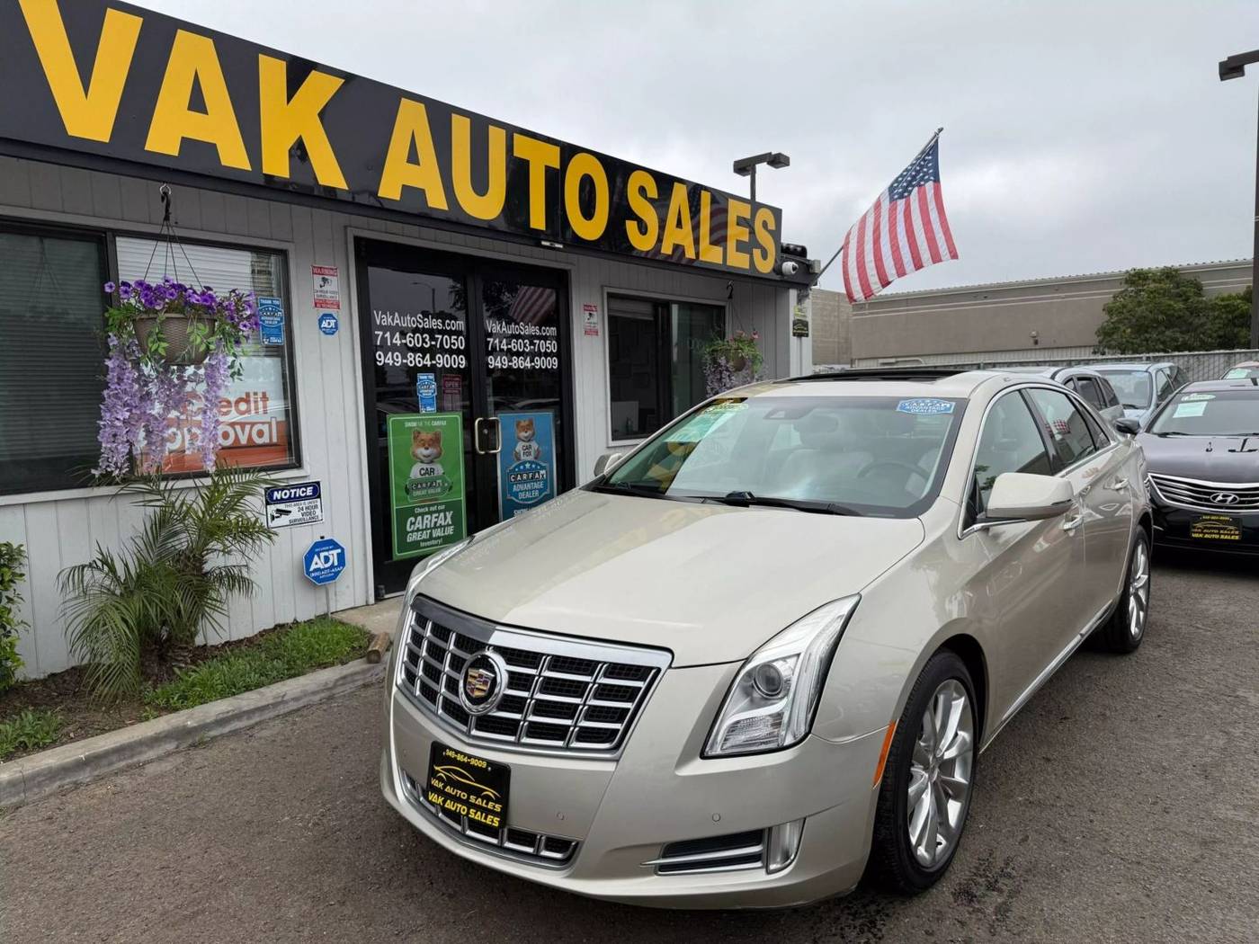 2013 Cadillac XTS Luxury — Sedan — 112,627 mi — Huntington Beach, CA