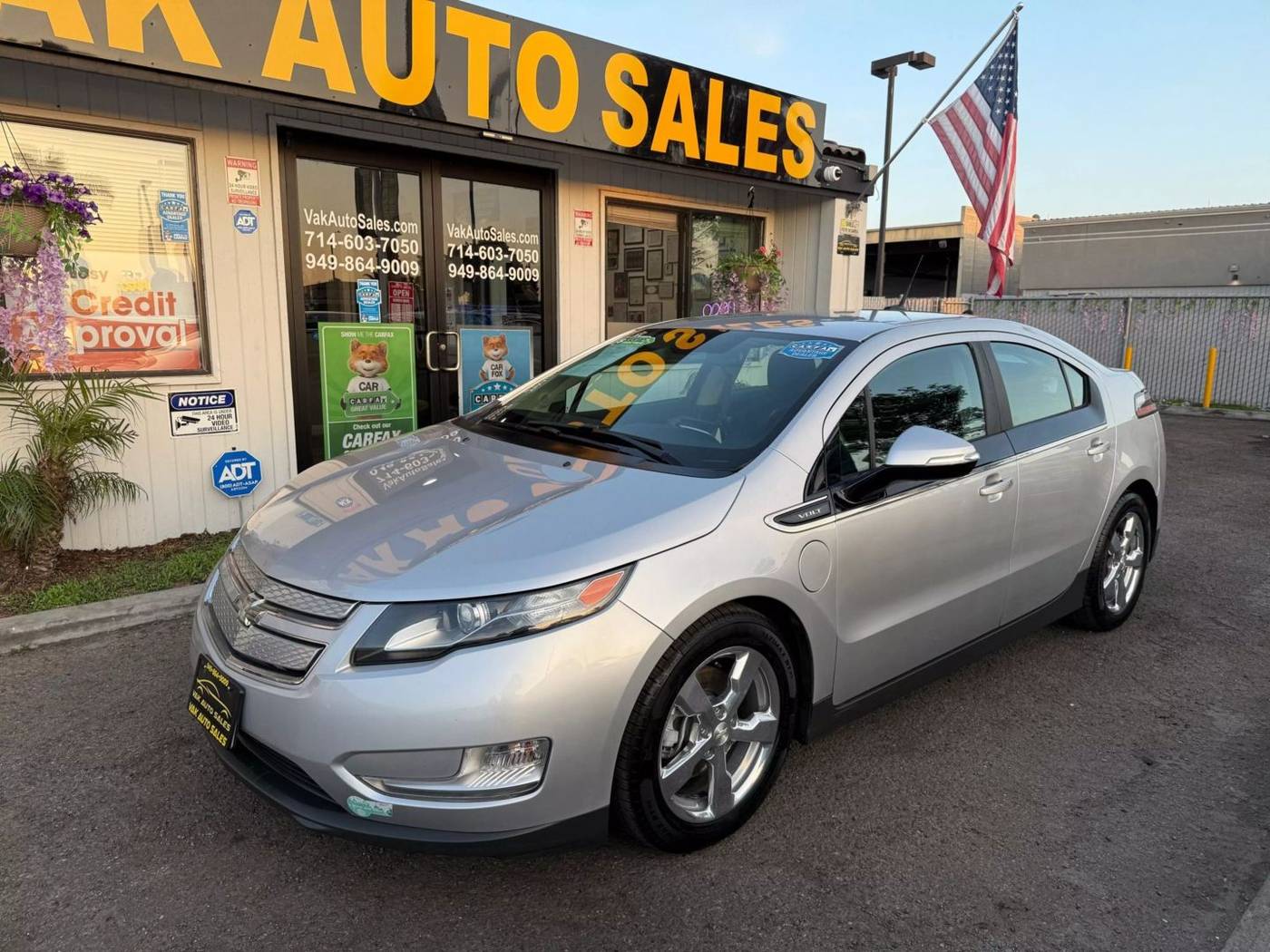 2013 Chevrolet Volt Base — Sedan — 120,681 mi — Huntington Beach, CA