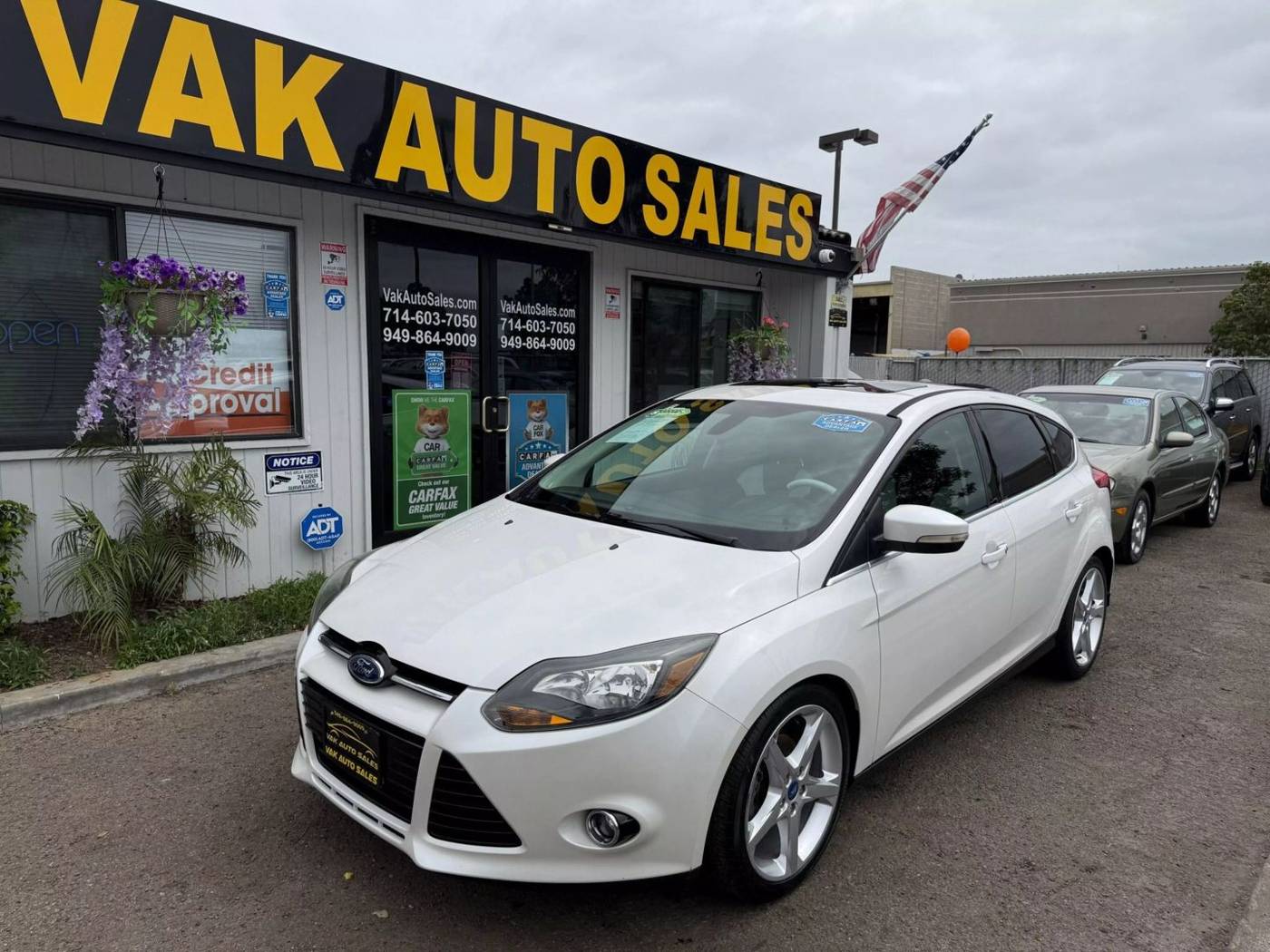 2012 Ford Focus Titanium — Hatchback — 89,251 mi — Huntington Beach, CA