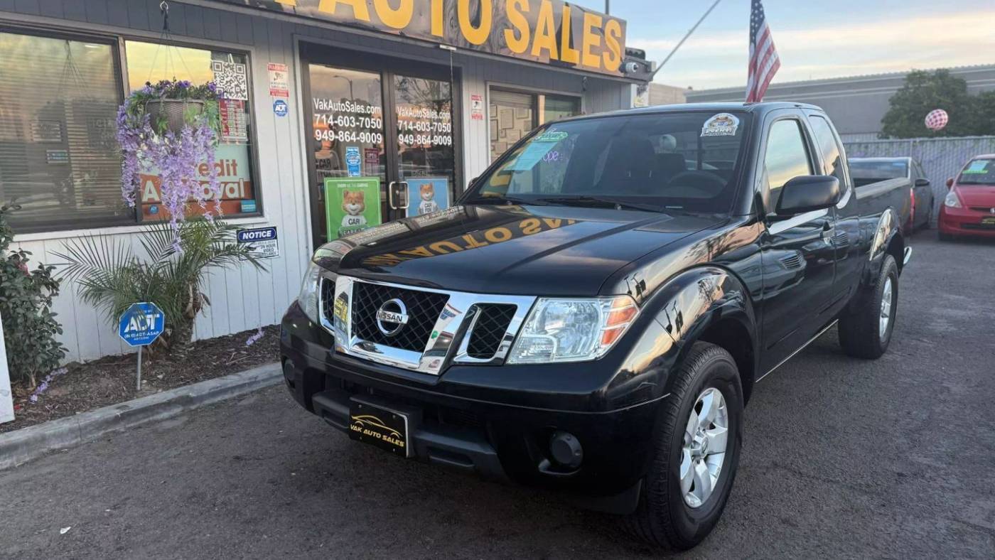 2012 Nissan Frontier SV — Pickup Truck — 96,029 mi — Huntington Beach, CA