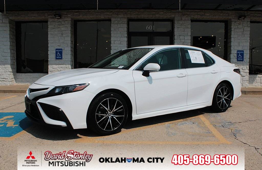 2023 Toyota Camry SE Nightshade — Sedan — 55,609 mi — Oklahoma City, OK