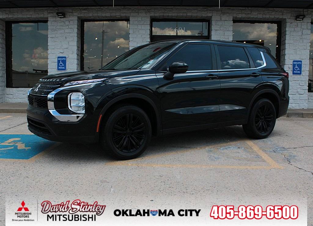 2023 Mitsubishi Outlander ES — SUV — 19,940 mi — Oklahoma City, OK