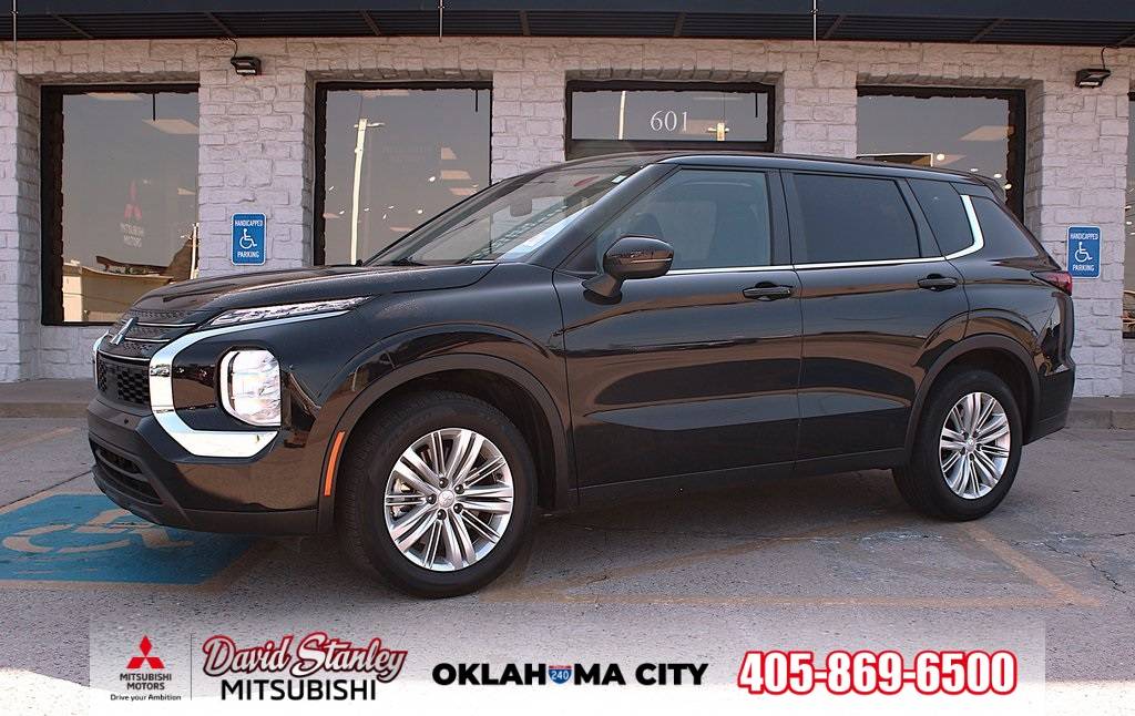 2024 Mitsubishi Outlander ES — SUV — 18,363 mi — Oklahoma City, OK