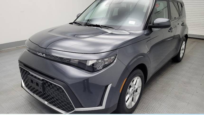 2023 Kia Soul LX — Hatchback — 30,282 mi — Des Moines, IA