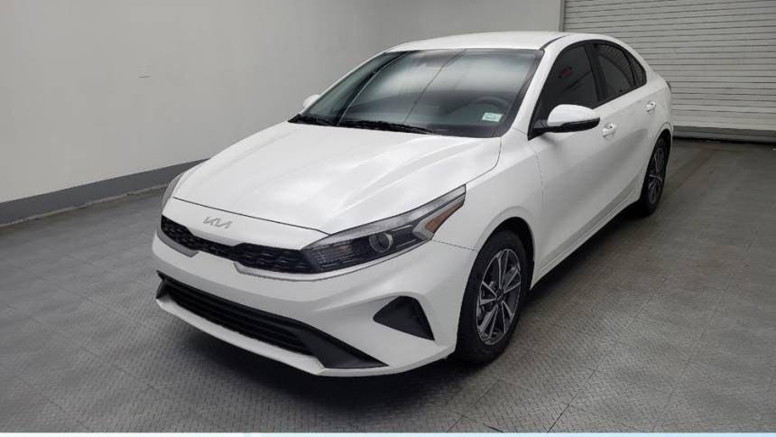 2022 Kia Forte LXS — Sedan — 20,395 mi — Des Moines, IA
