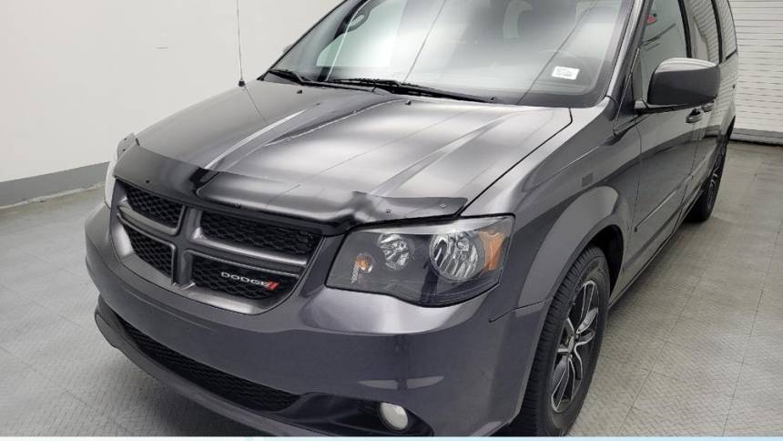 2016 Dodge Grand Caravan R/T — Minivan — 125,468 mi — Des Moines, IA