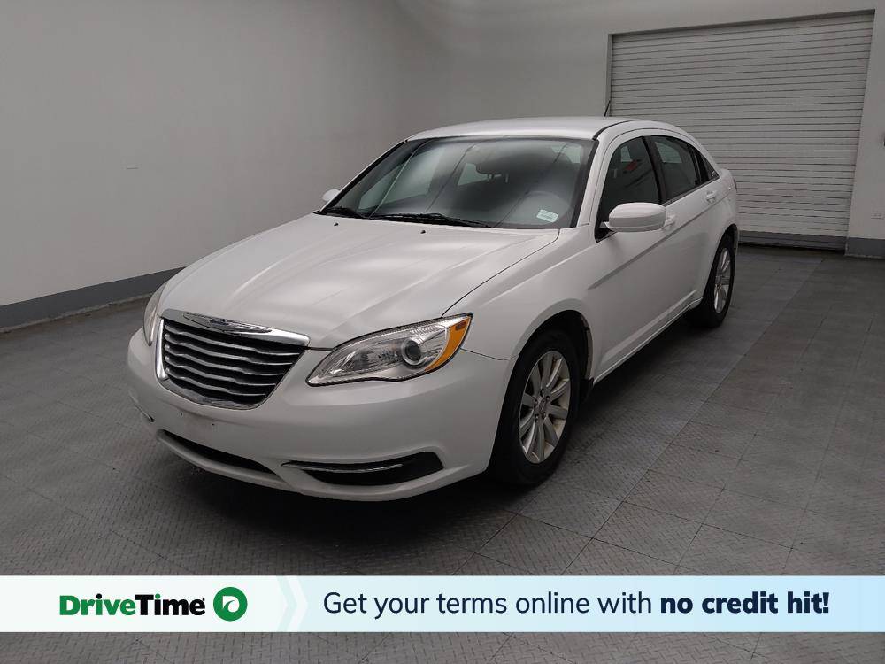 2014 Chrysler 200 Touring — Sedan — 67,468 mi — Des Moines, IA