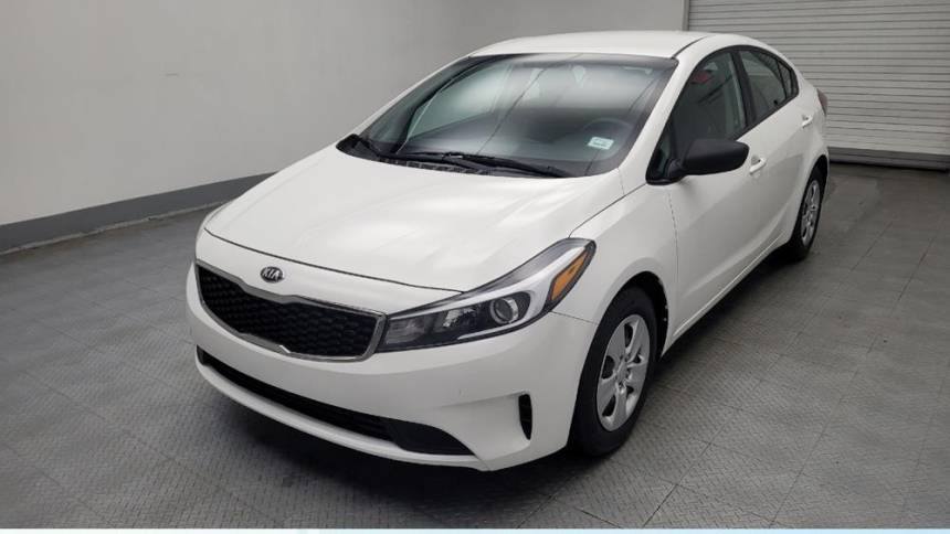 2017 Kia Forte LX — Sedan — 104,126 mi — Des Moines, IA