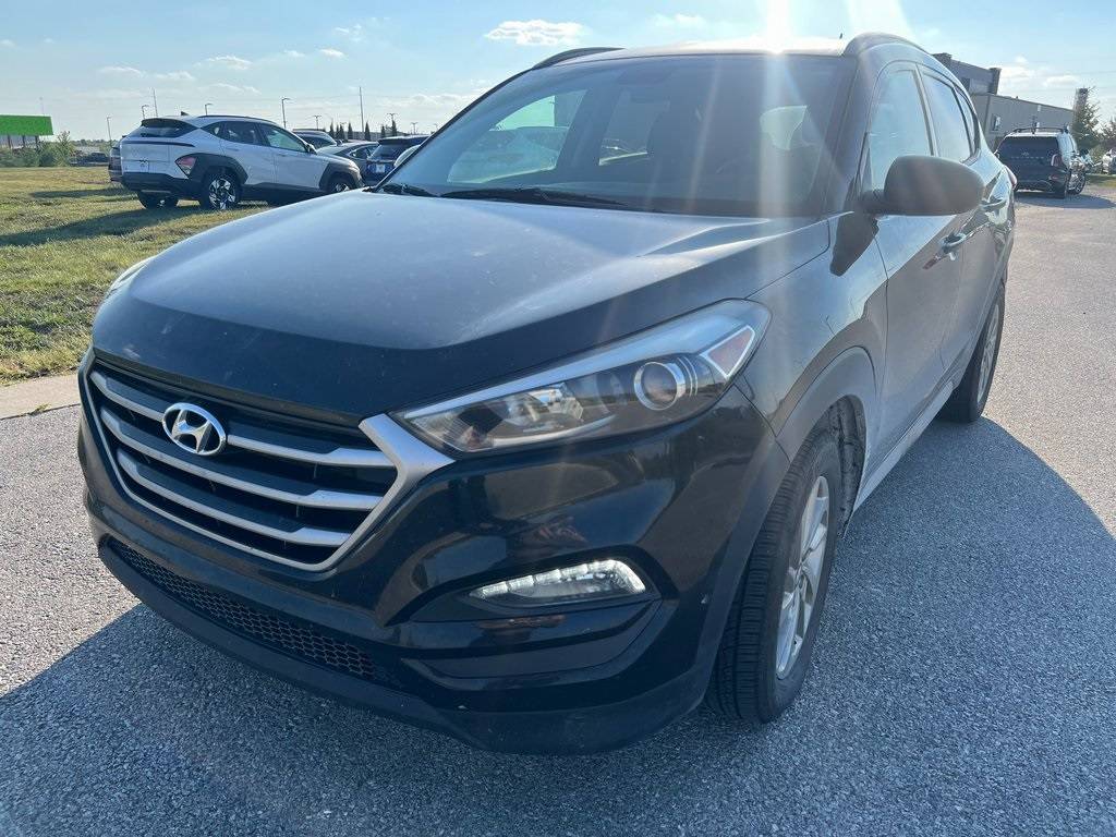 2017 Hyundai Tucson SE — SUV — 153,211 mi — Kansas City, KS