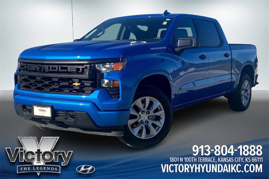 2025 Chevrolet Silverado 1500 Custom — Pickup Truck — 20,851 mi — Kansas City, KS