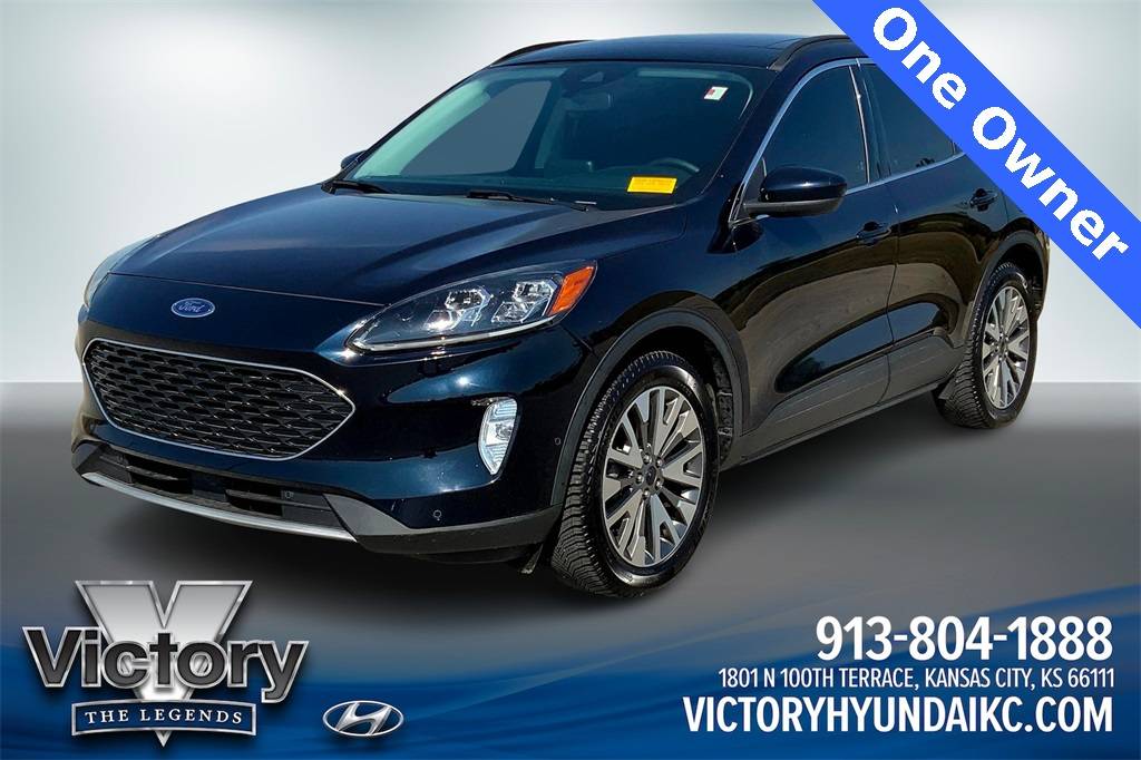 2021 Ford Escape Titanium Hybrid — SUV — 107,576 mi — Kansas City, KS