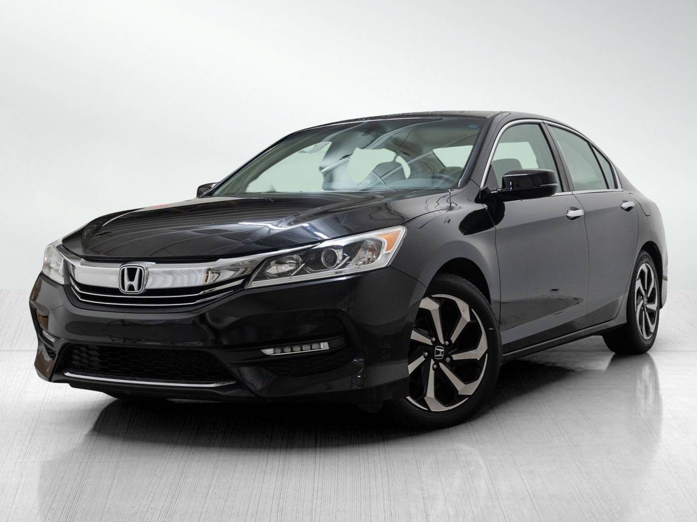 2017 Honda Accord EX-L — Sedan — 98,082 mi — Overland Park, KS