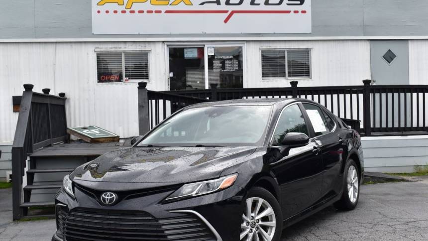 2021 Toyota Camry LE — Sedan — 127,085 mi — Conyers, GA