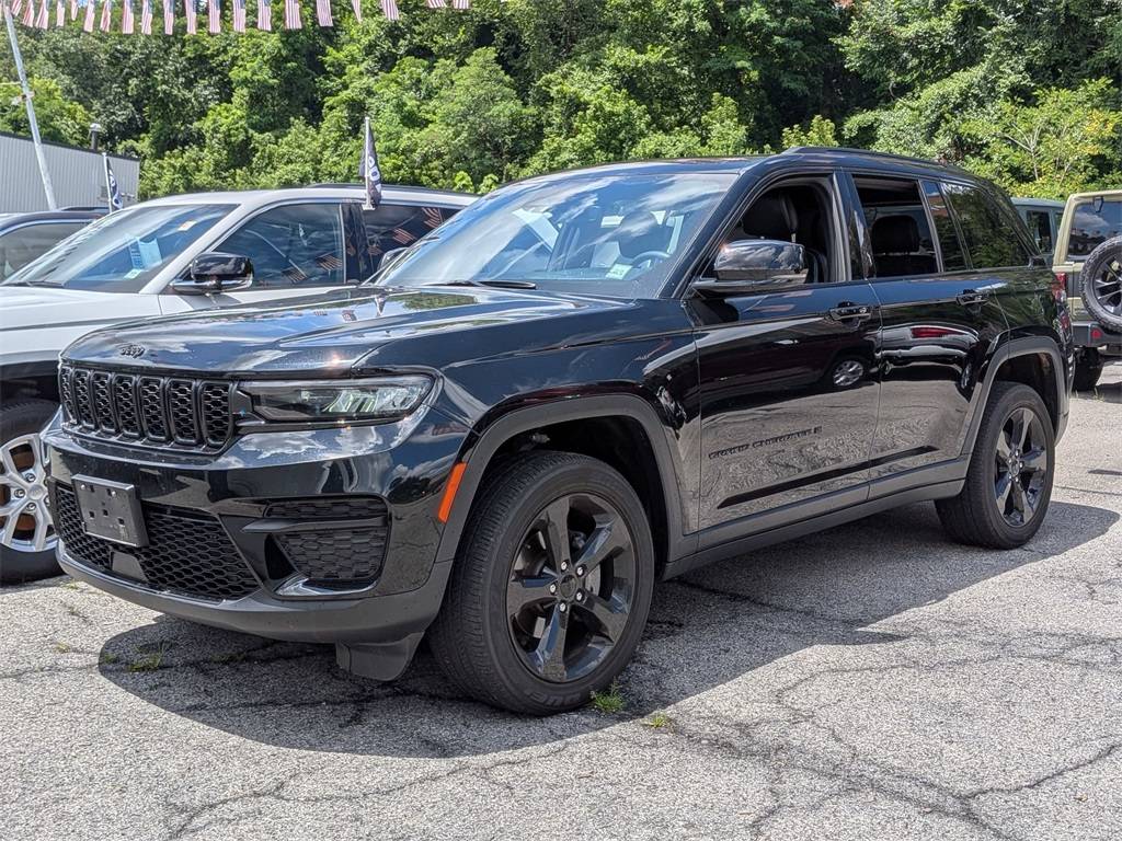 2023 Jeep Grand Cherokee Altitude — SUV — 32,121 mi — Yonkers, NY
