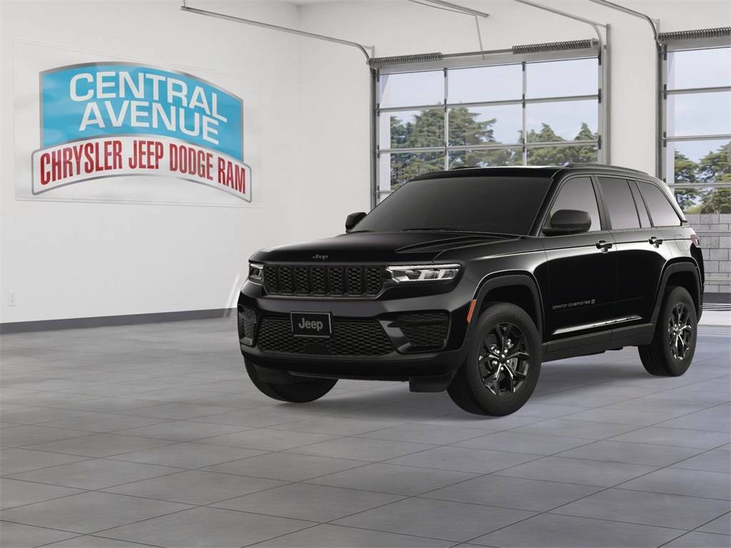 2025 Jeep Grand Cherokee Laredo — SUV — 27,100 mi — Yonkers, NY