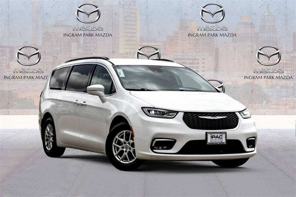 2022 Chrysler Pacifica Touring L — Minivan — 63,591 mi — San Antonio, TX