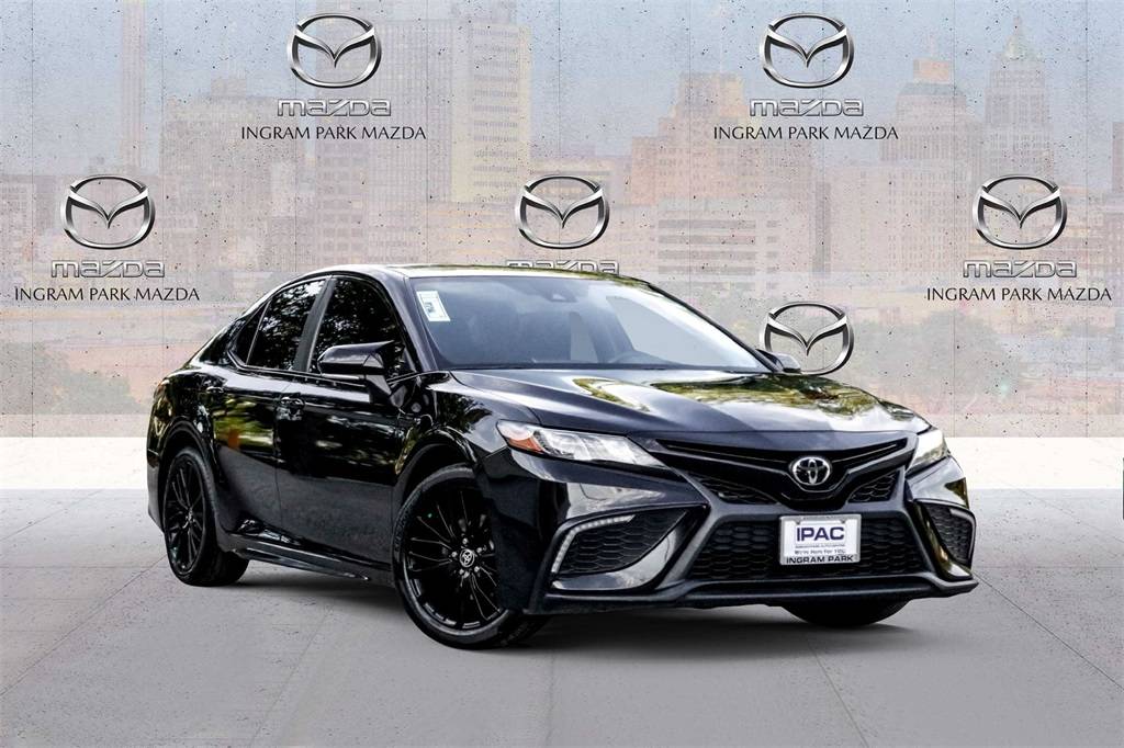 2022 Toyota Camry SE — Sedan — 68,239 mi — San Antonio, TX