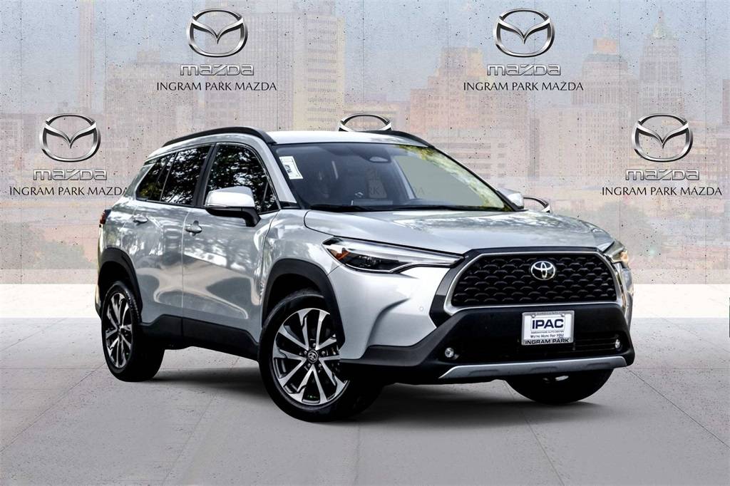 2024 Toyota Corolla Cross XLE — SUV — 39,245 mi — San Antonio, TX