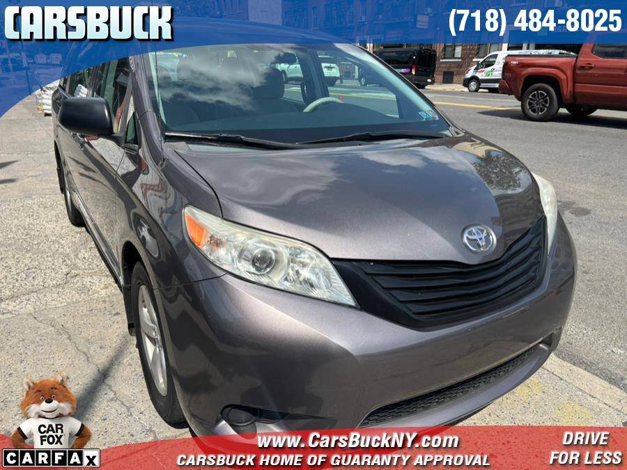 2014 Toyota Sienna L — Minivan — 69,712 mi — Brooklyn, NY