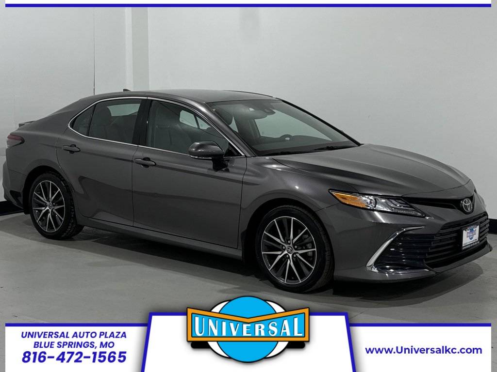 2021 Toyota Camry XLE — Sedan — 48,047 mi — Blue Springs, MO