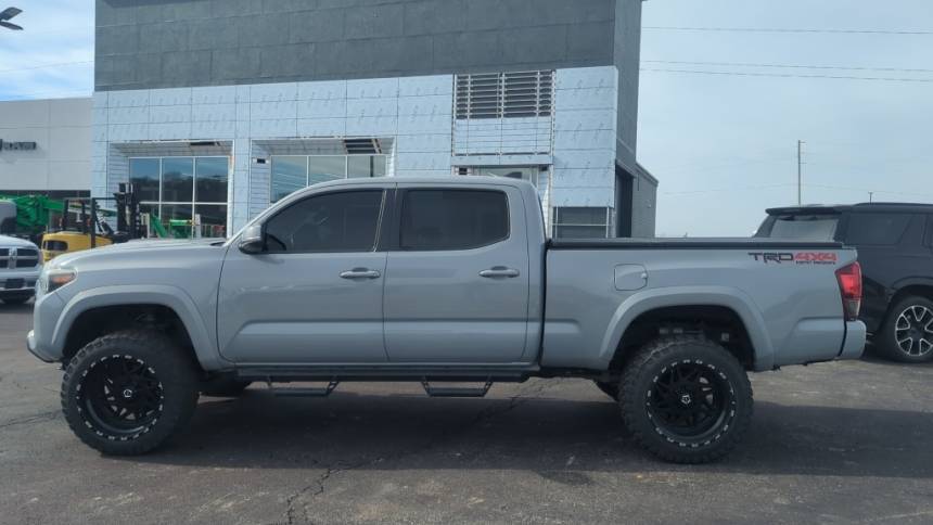 2019 Toyota Tacoma TRD Sport — Pickup Truck — 42,356 mi — Blue Springs, MO