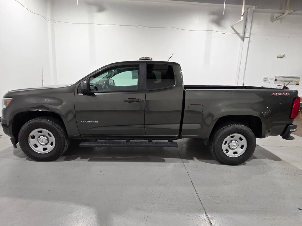 2018 Chevrolet Colorado WT — Pickup Truck — 42,674 mi — Blue Springs, MO