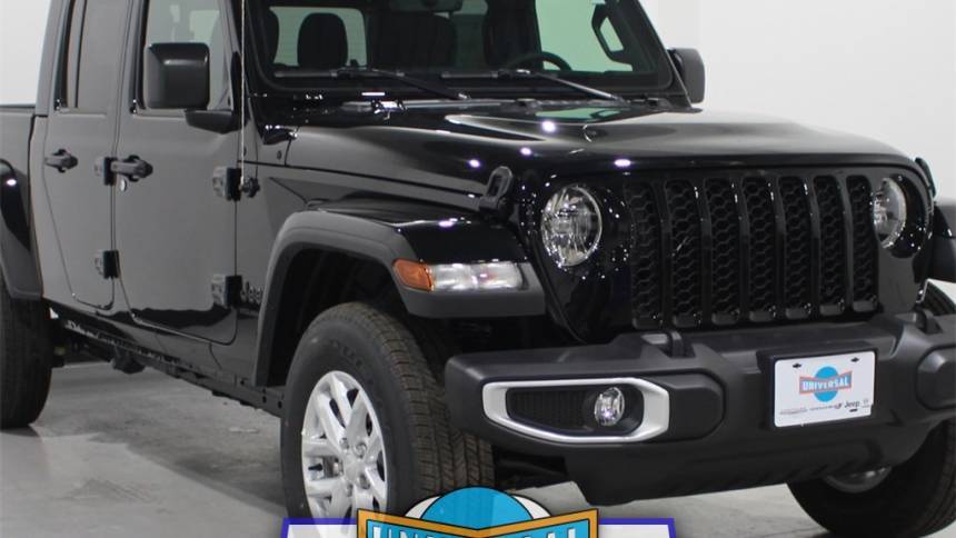 2023 Jeep Gladiator Sport S — Pickup Truck — 18 mi — Blue Springs, MO