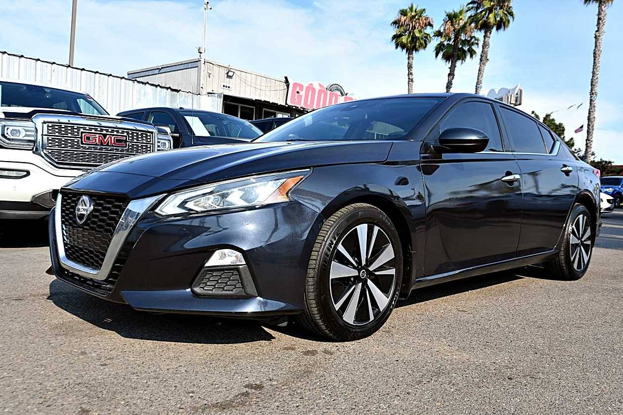 2022 Nissan Altima SV — Sedan — 89,678 mi — San Diego, CA