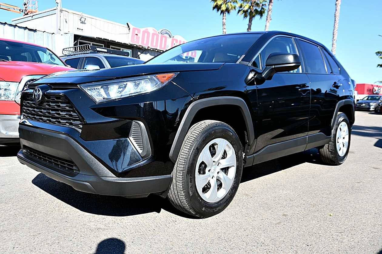 2022 Toyota RAV4 LE — SUV — 82,564 mi — San Diego, CA