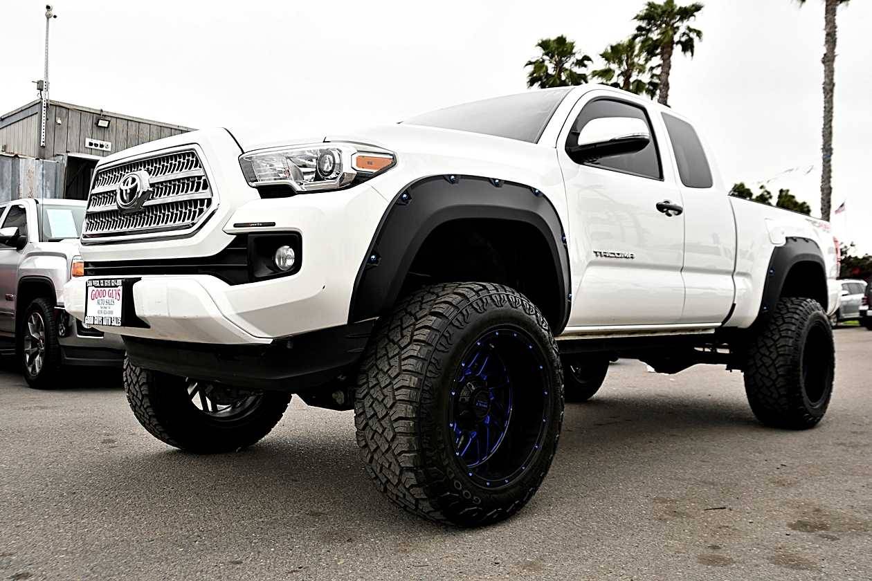 2017 Toyota Tacoma TRD Sport — Pickup Truck — 85,762 mi — San Diego, CA