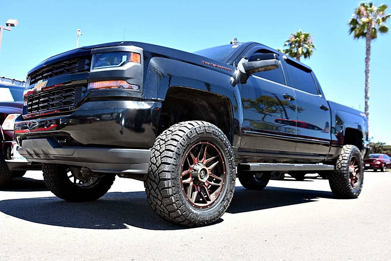 2017 Chevrolet Silverado 1500 LT — Pickup Truck — 104,671 mi — San Diego, CA