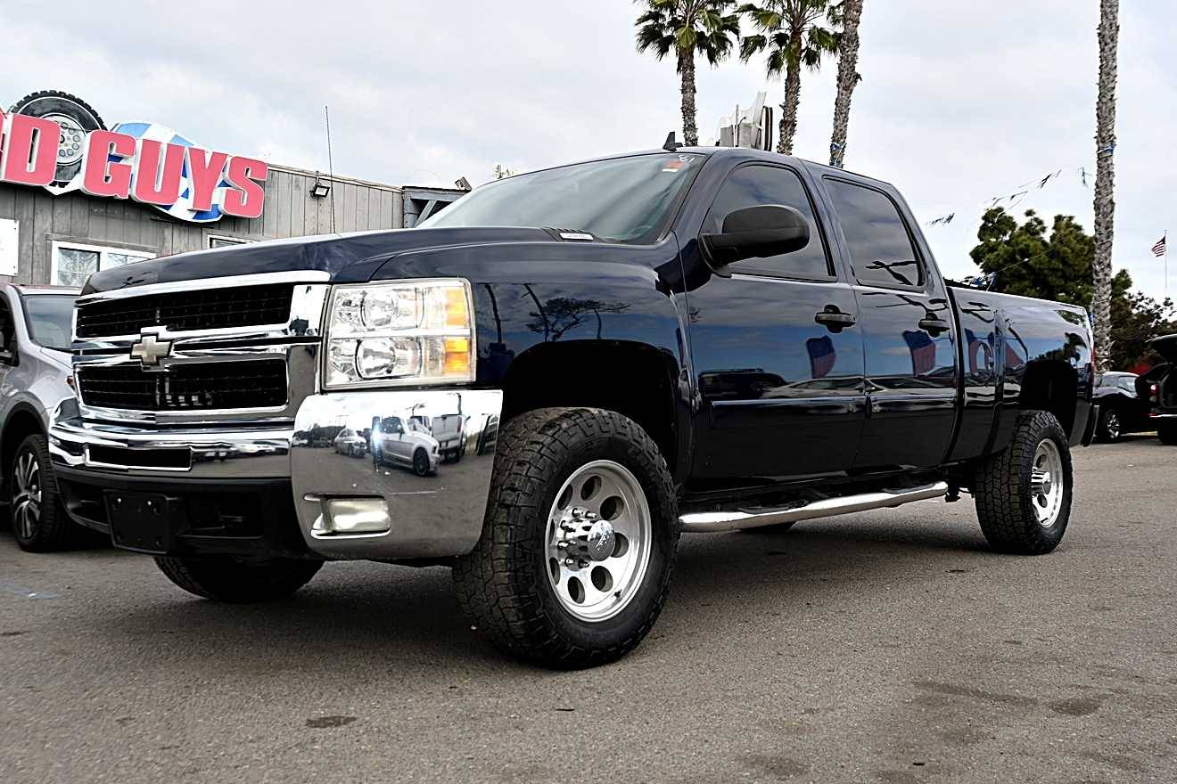 2007 Chevrolet Silverado 2500HD WT — Pickup Truck — 135,934 mi — San Diego, CA