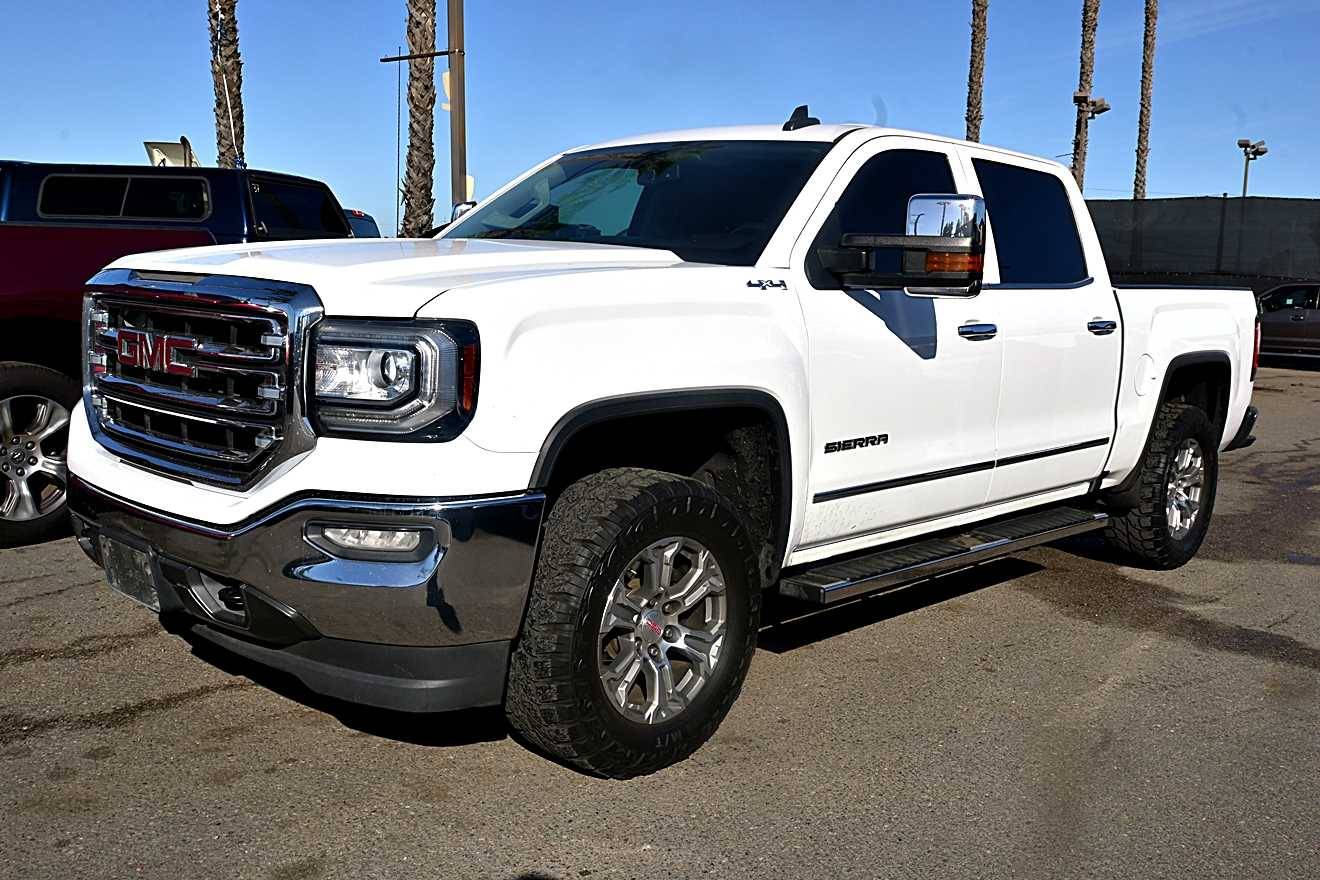 2017 GMC Sierra 1500 SLT — Pickup Truck — 145,838 mi — San Diego, CA