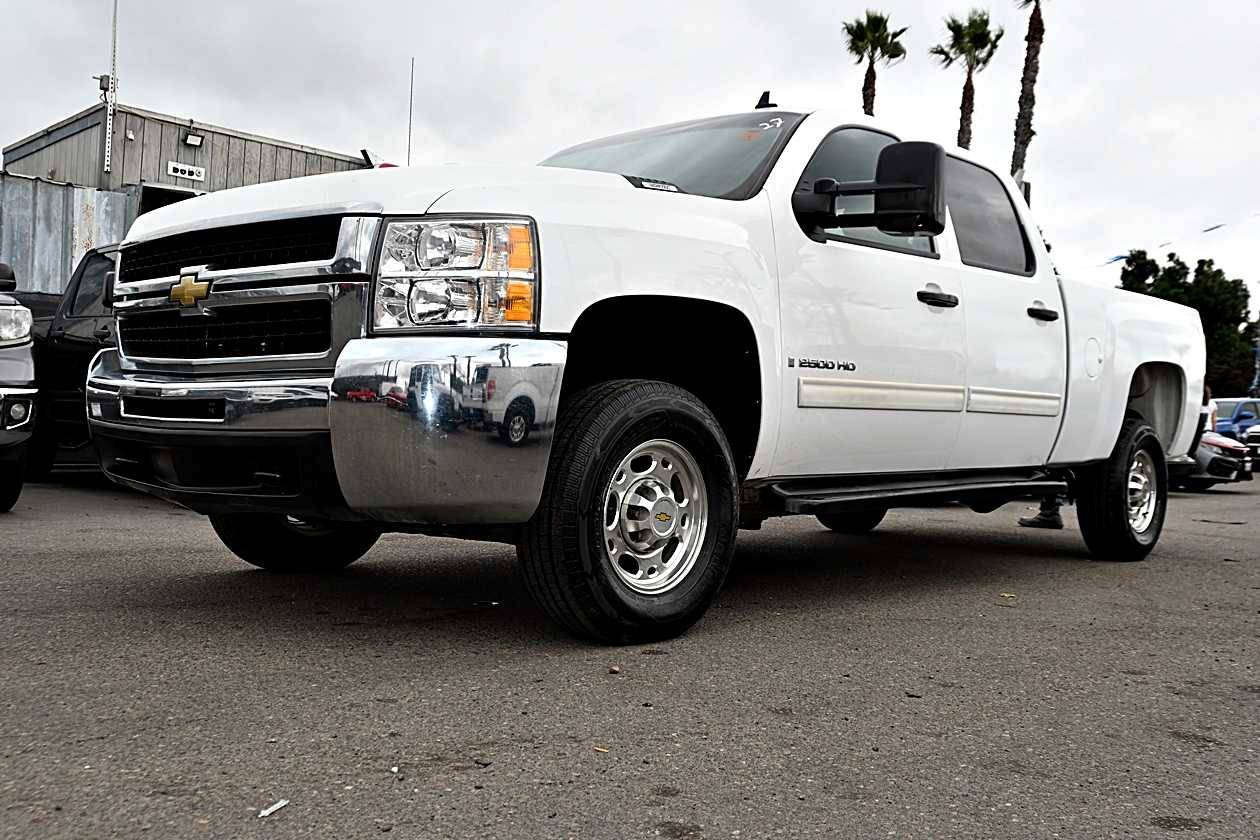 2009 Chevrolet Silverado 2500HD LT — Pickup Truck — 49,854 mi — San Diego, CA