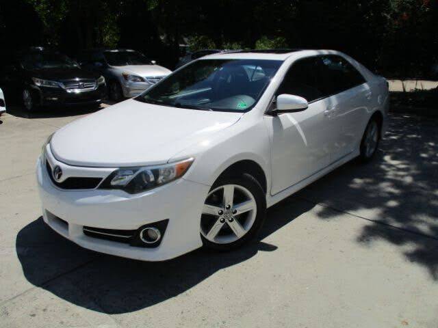 2012 Toyota Camry SE — Sedan — 132,079 mi — Midlothian, VA
