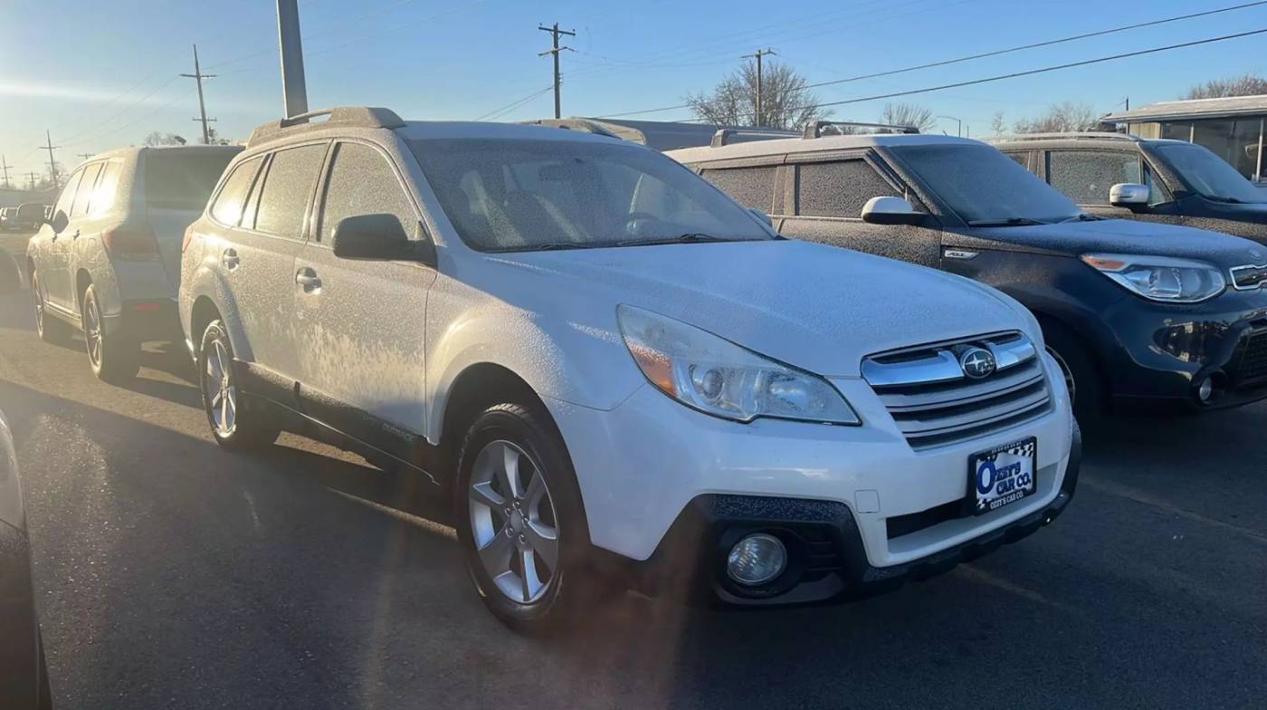 2014 Subaru Outback 2.5i — SUV — 111,297 mi — Boise, ID