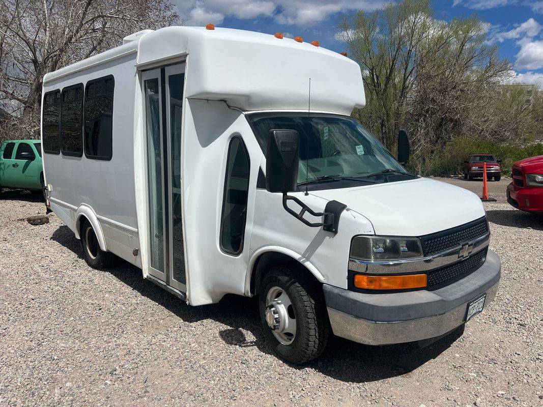 2009 Chevrolet Express Commercial Cutaway 3500 Work Van — Chassis Cab Truck — 94,693 mi — Castle Rock, CO