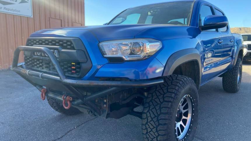 2016 Toyota Tacoma SR5 — Pickup Truck — 96,360 mi — Castle Rock, CO
