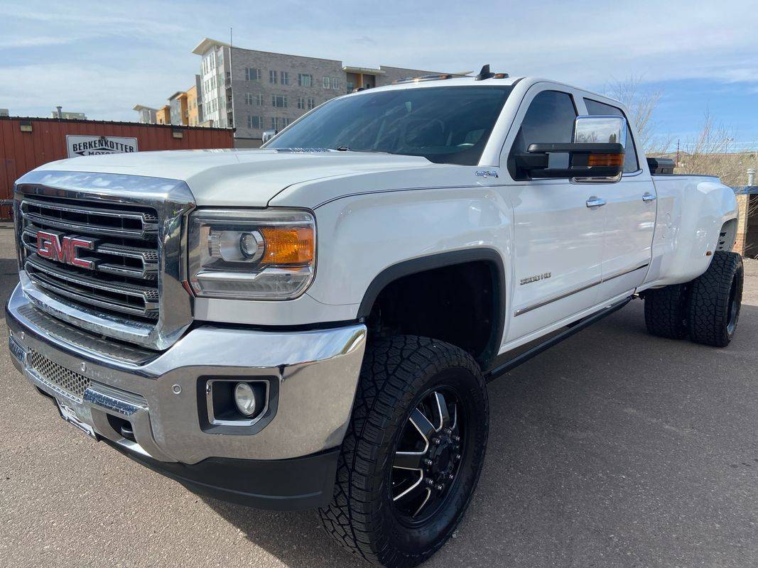 2015 GMC Sierra 3500HD SLT — Pickup Truck — 60,406 mi — Castle Rock, CO