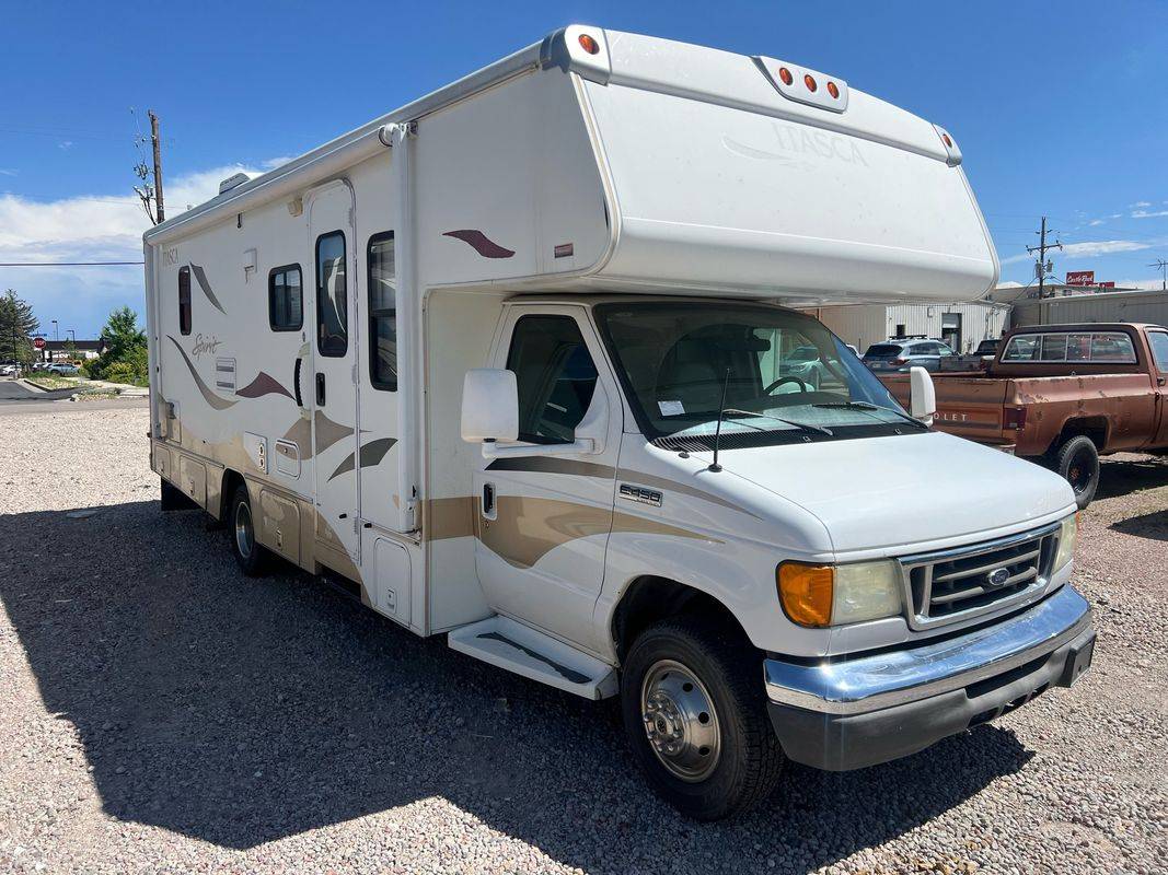 2006 Ford Econoline Commercial Cutaway E-450 — Chassis Cab Truck — 58,056 mi — Castle Rock, CO