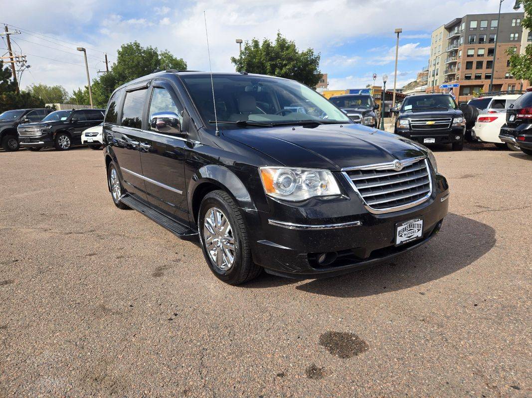2010 Chrysler Town & Country Limited — Minivan — 95,840 mi — Castle Rock, CO