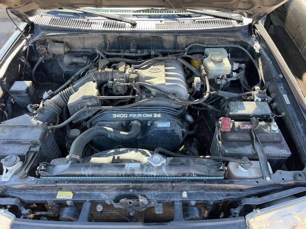 2002 Toyota 4Runner SR5 — SUV — 153,161 mi — Castle Rock, CO