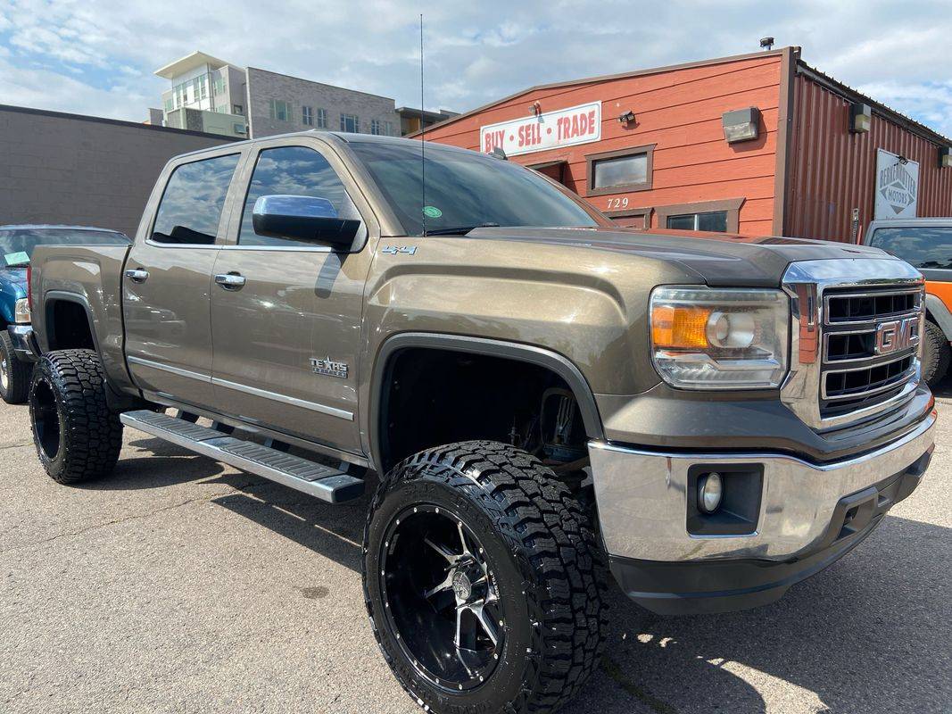 2014 GMC Sierra 1500 SLT — Pickup Truck — 69,720 mi — Castle Rock, CO