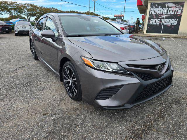 2020 Toyota Camry SE — Sedan — 93,807 mi — Virginia Beach, VA