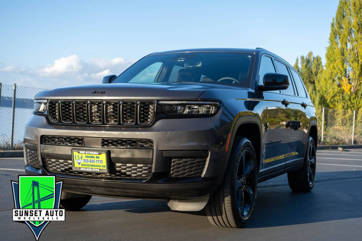 2023 Jeep Grand Cherokee Altitude — SUV — 15,683 mi — Tacoma, WA