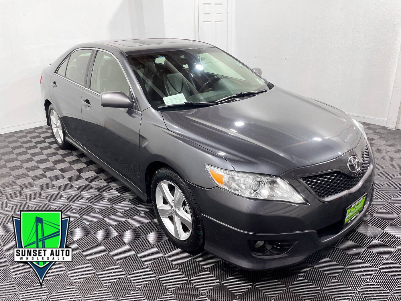 2010 Toyota Camry Base — Sedan — 92,578 mi — Tacoma, WA