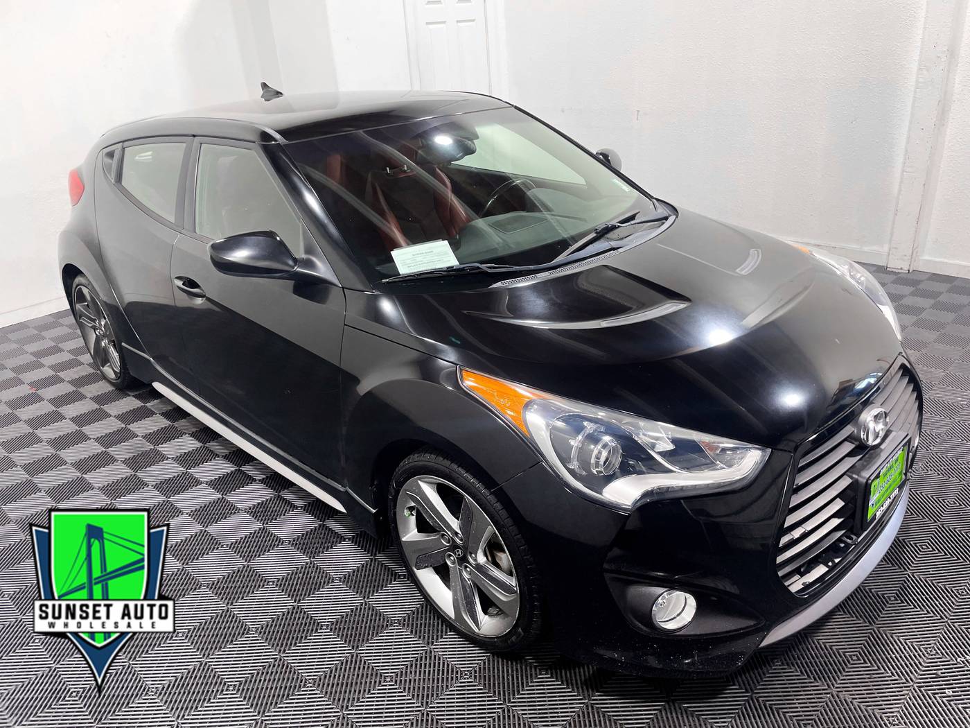 2015 Hyundai Veloster Turbo R-Spec — Hatchback — 29,122 mi — Tacoma, WA