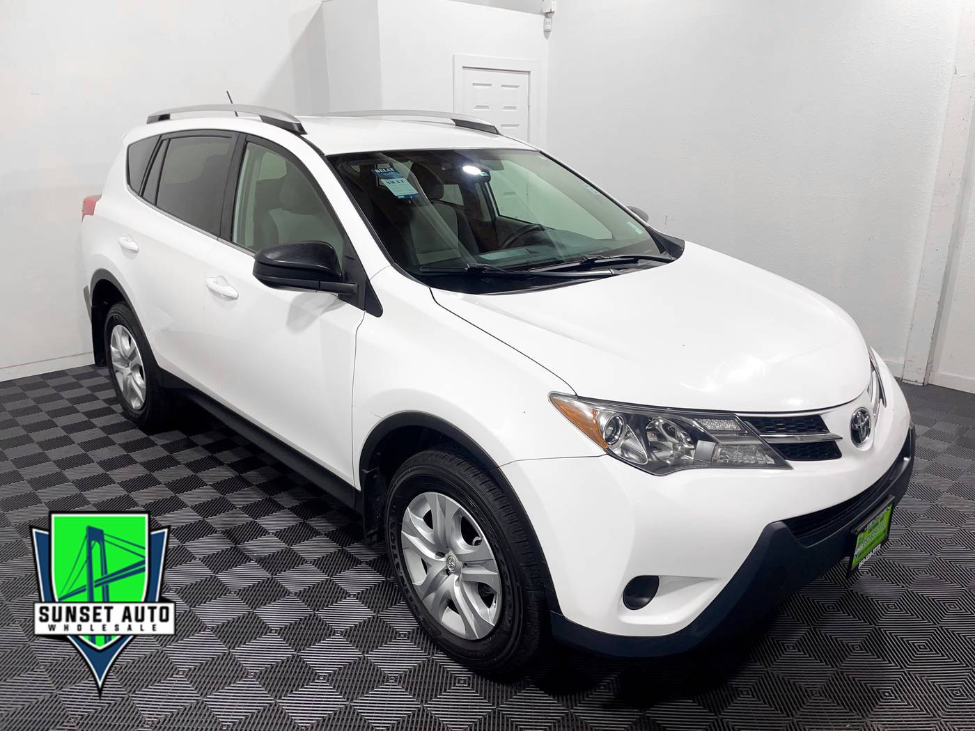 2013 Toyota RAV4 LE — SUV — 176,405 mi — Tacoma, WA