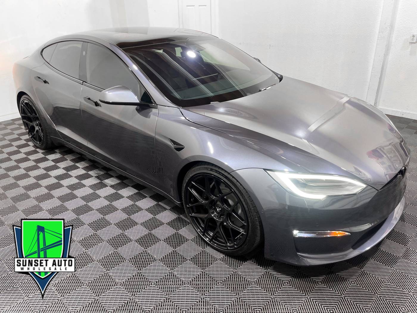 2021 Tesla Model S Plaid — Hatchback — 13,121 mi — Tacoma, WA